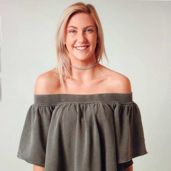 Free People kiss me sweatshirt - Picture 3 of 8